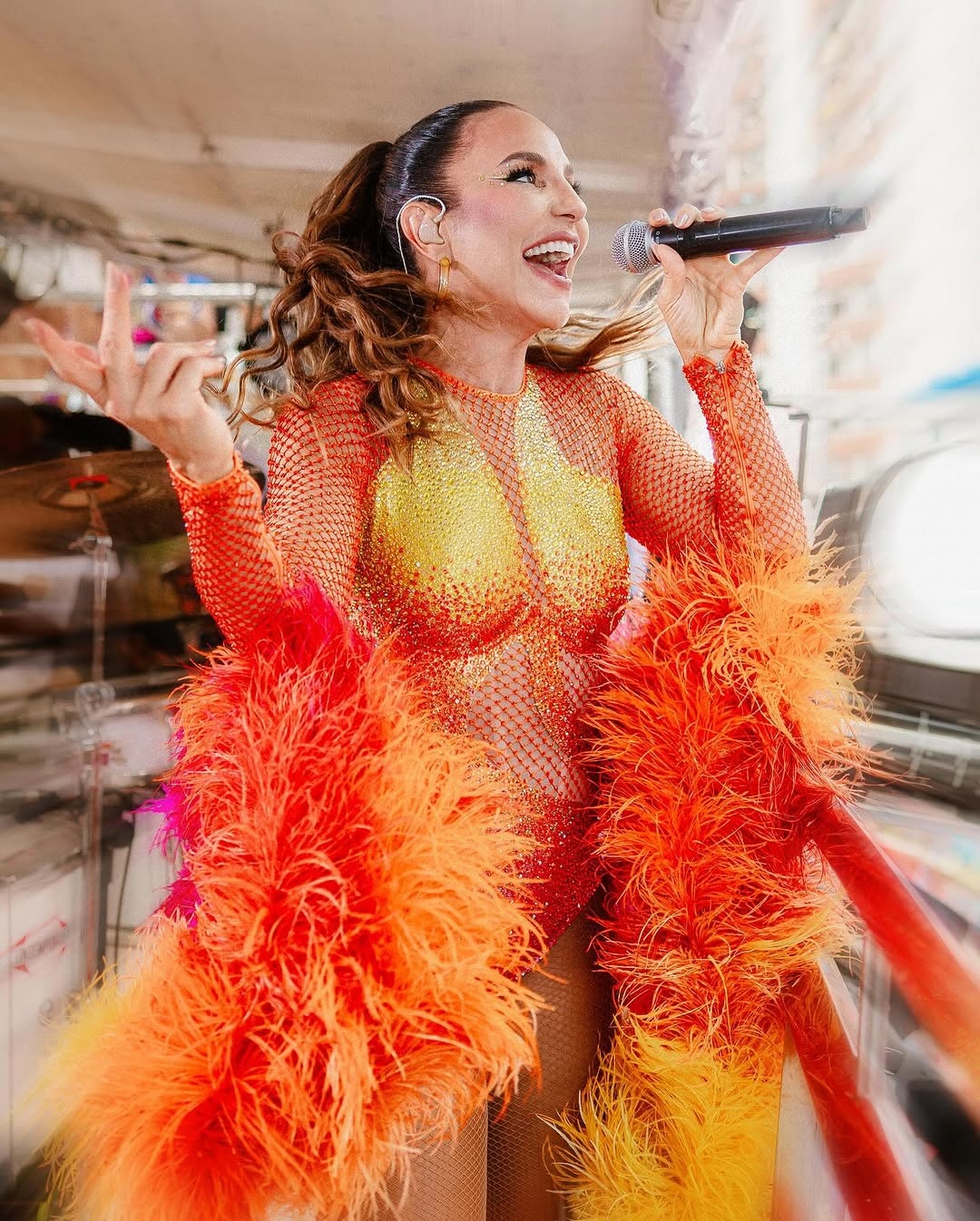 Ivete Sangalo domina as pistas gays no carnaval